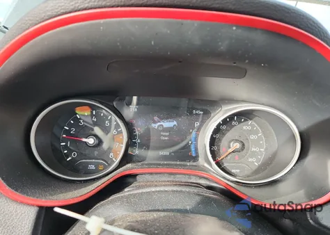 2019 Jeep Compass Trailhawk z USA, uszkodzony, nr VIN 3C4NJDDB4KT696745